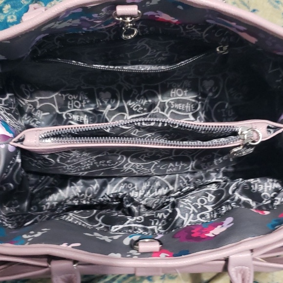 Purse - Picture 2 of 3